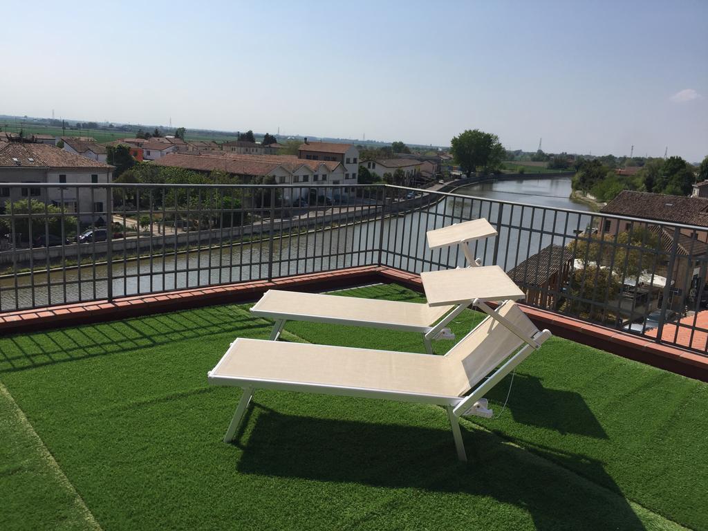 Palazzo Spada - Attico Con Terrazza Vista Fiume In Centro Кодігоро Екстер'єр фото